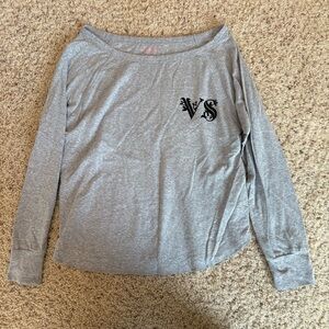 Victoria Secret Long Sleeve Size Medium Sleep Shirt